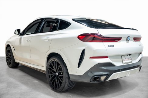 Used 2024 BMW X6 xDrive40i w/ M Sport Professional Package image 20