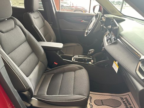 New 2026 Chevrolet TrailBlazer LT w/ Convenience Package image 16