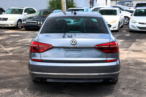 Used 2017 Volkswagen Passat 1.8T R-Line image 9