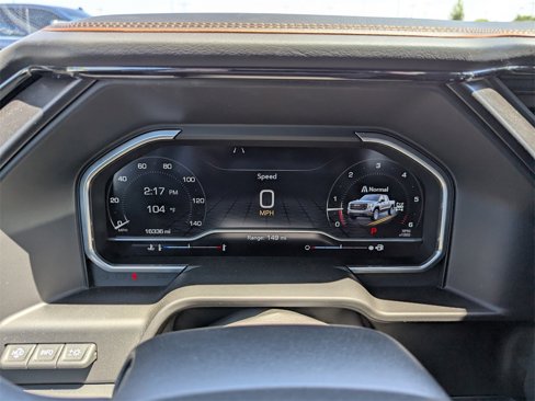 Certified 2024 GMC Sierra 1500 AT4 w/ Technology Package image 18