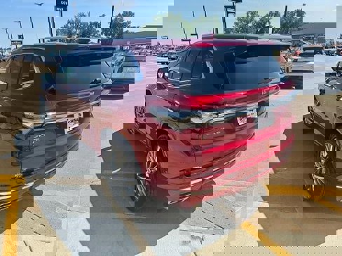 Used 2025 Buick Enclave Avenir w/ Super Cruise Package image 5