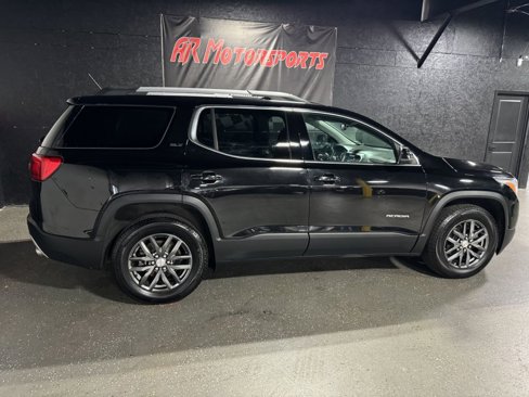 Used 2017 GMC Acadia SLT image 6