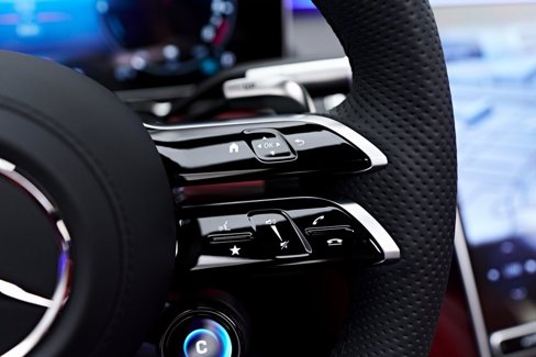 Used 2025 Mercedes-Benz S 63 AMG S image 73