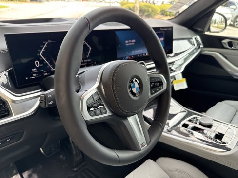 New 2026 BMW X5 xDrive40i w/ M Sport Package image 18