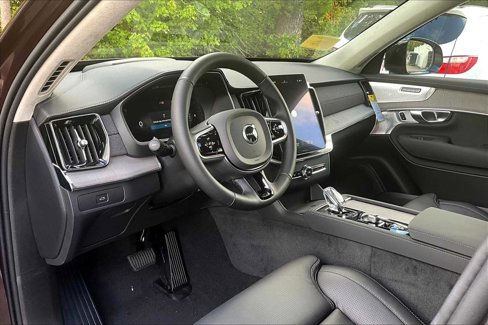 New 2026 Volvo XC90 B6 Ultra w/ Lounge Package image 9