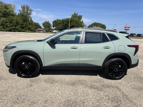 New 2026 Chevrolet Trax ACTIV image 2