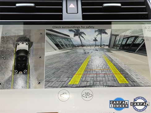 Certified 2024 Land Rover Discovery Metropolitan Edition image 31