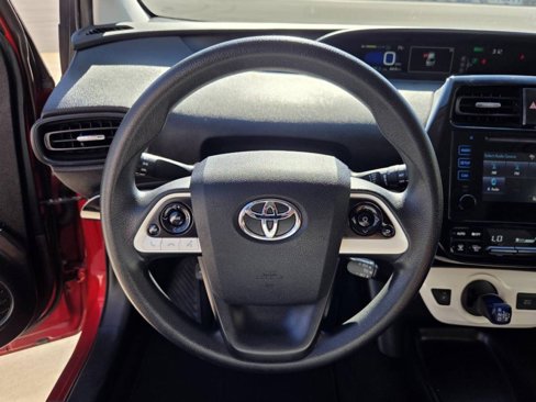 Used 2016 Toyota Prius Two image 15