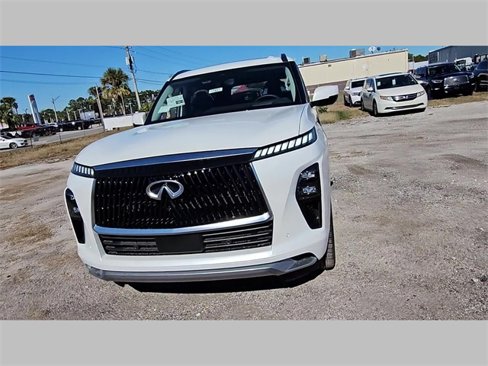 New 2025 INFINITI QX80 Sensory image 33