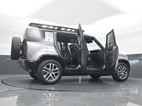 Used 2021 Land Rover Defender 110 X-Dynamic HSE image 62