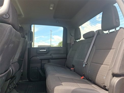 Used 2024 Chevrolet Silverado 2500 Custom w/ Custom Value Package image 10