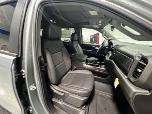 New 2026 Chevrolet Silverado 1500 RST w/ Redline Edition image 27