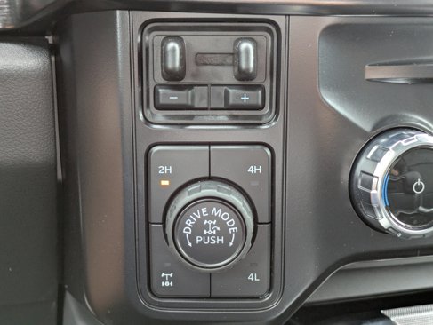 New 2025 Ford F250 Lariat w/ Lariat Ultimate Package image 25