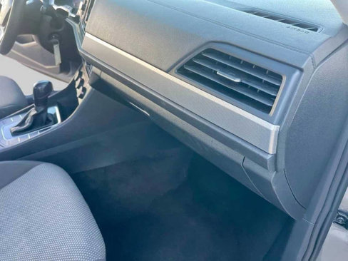 Used 2021 Volkswagen Jetta S image 18