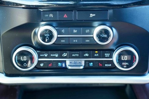 Used 2024 Ford Expedition Limited image 50