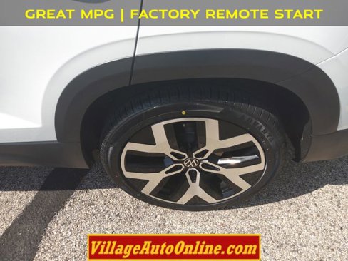 Used 2022 Volkswagen Taos SEL image 10