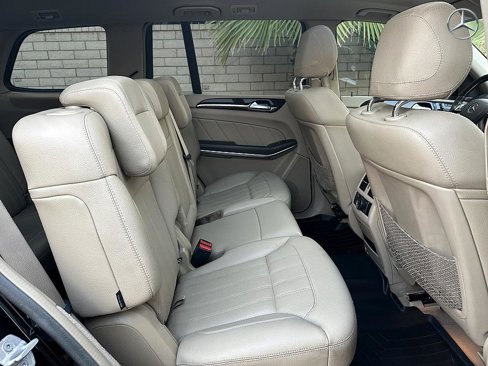 Used 2013 Mercedes-Benz GL 450 4MATIC image 14