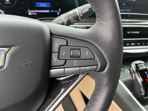 Used 2023 Cadillac Escalade Premium Luxury image 26