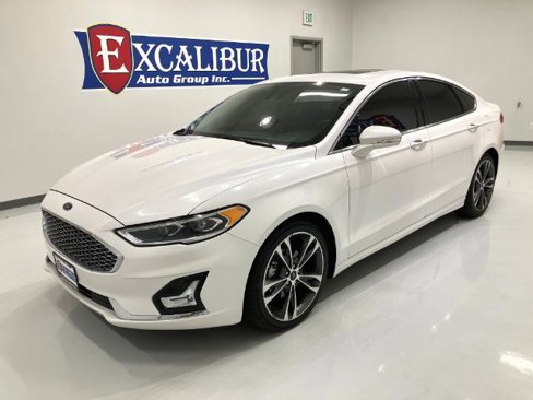 Used 2019 Ford Fusion Titanium image 9