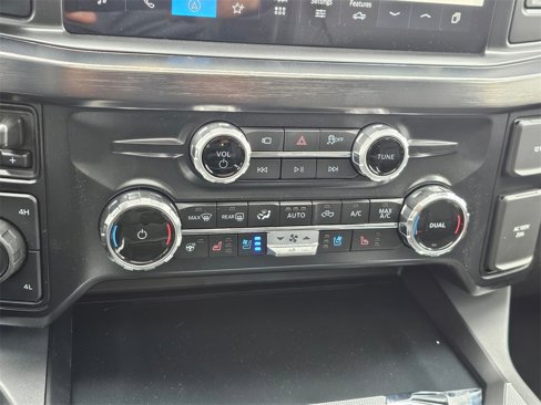 New 2025 Ford F350 Lariat w/ Lariat Ultimate Package image 35