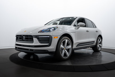 New 2026 Porsche Macan image 1
