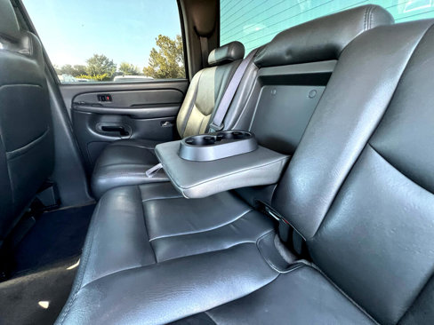 Used 2006 Chevrolet Silverado 2500 LT w/ Heavy-Duty Power Package image 84