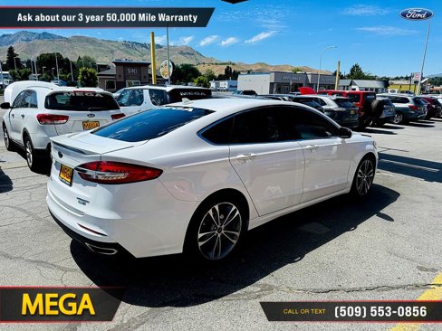Used 2020 Ford Fusion Titanium image 11