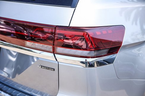 New 2025 Volkswagen Atlas SEL Premium R-Line image 14