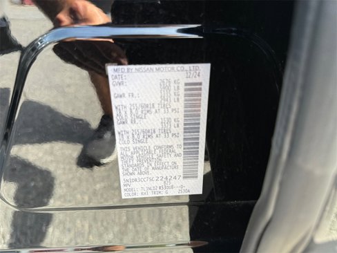 Used 2025 Nissan Pathfinder SL image 31