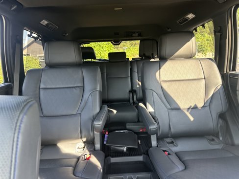 New 2025 Toyota Sequoia Platinum image 29