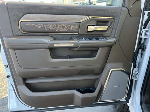 New 2025 RAM 2500 Limited image 25