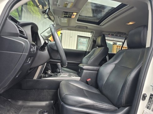 Used 2018 Toyota 4Runner Limited image 10
