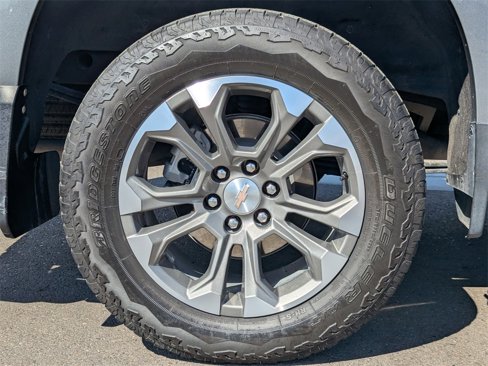 Certified 2024 Chevrolet Silverado 1500 High Country w/ Technology Package image 52