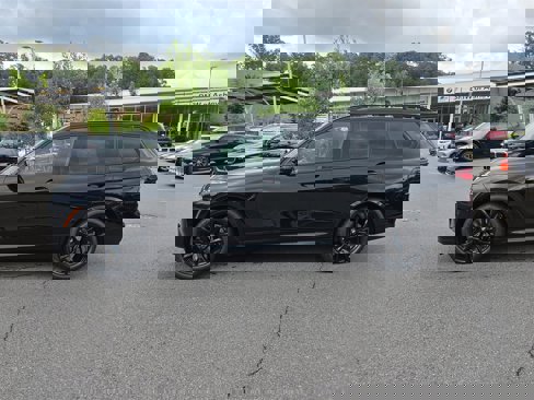 New 2026 BMW X7 M60i image 8
