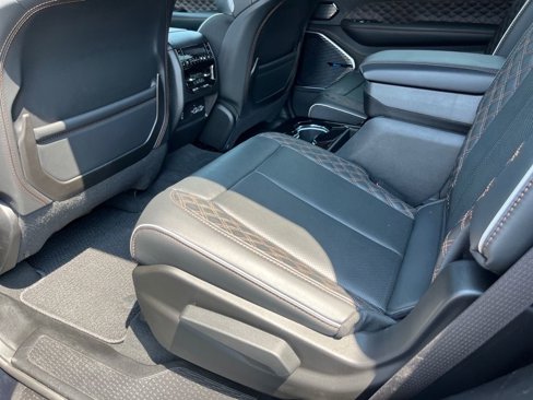 Used 2024 Jeep Grand Cherokee L Summit image 12