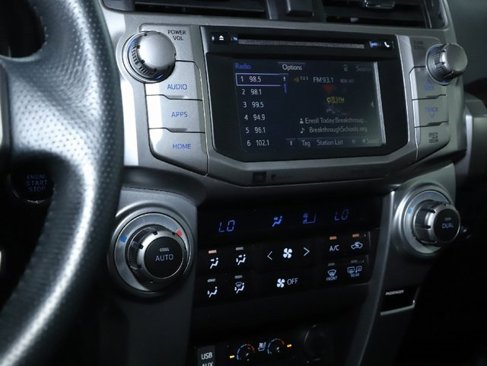 Used 2016 Toyota 4Runner Limited image 26