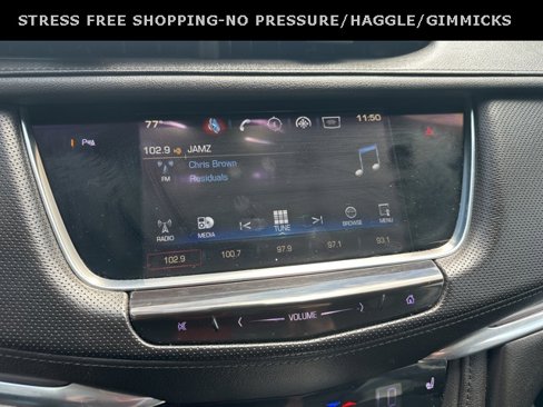Used 2017 Cadillac XT5 Luxury image 21