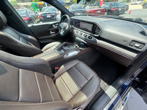 Used 2021 Mercedes-Benz GLS 450 4MATIC image 35