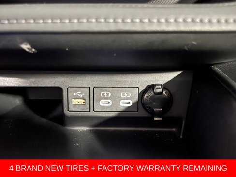 Used 2023 Toyota Highlander Limited image 30