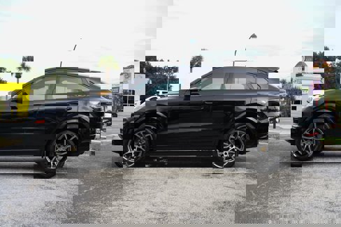 Used 2023 Porsche Cayenne S Platinum image 8