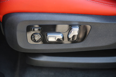 New 2026 BMW X5 M Competition w/ Executive Package image 18