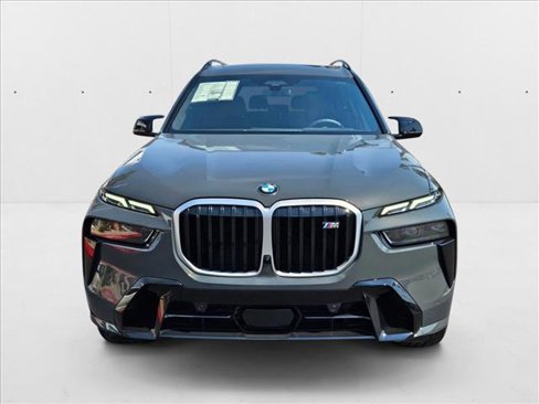 New 2026 BMW X7 M60i image 6