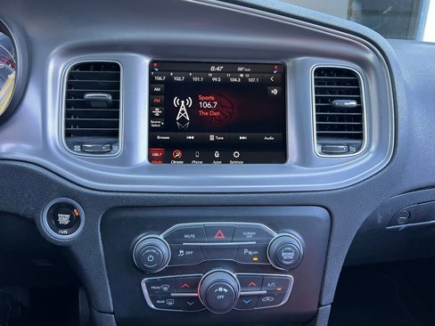 Used 2023 Dodge Charger SXT image 19