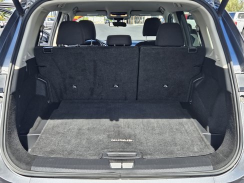 Used 2024 Nissan Rogue SV image 28