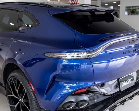 Used 2025 Aston Martin DBX 707 image 14