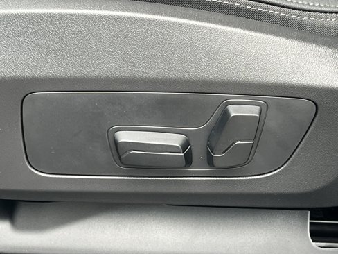 New 2026 BMW X1 xDrive28i w/ Technology Package image 20