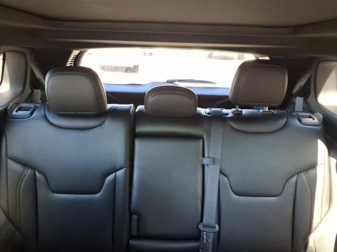Certified 2024 Jeep Compass Limited w/ Sun and Sound Group image 20