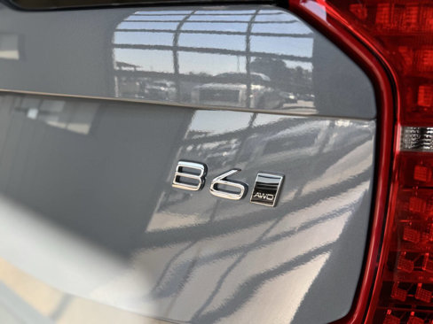 Used 2023 Volvo XC90 B6 Plus w/ Protection Package image 39