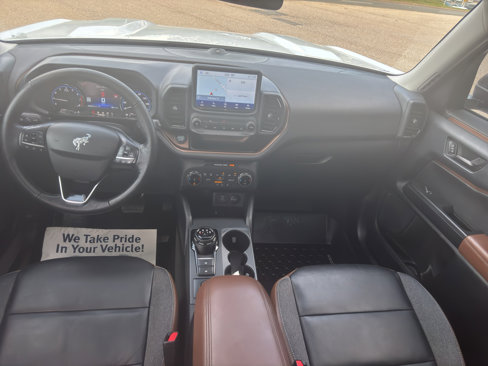 Used 2022 Ford Bronco Sport Outer Banks w/ Tech Package image 16