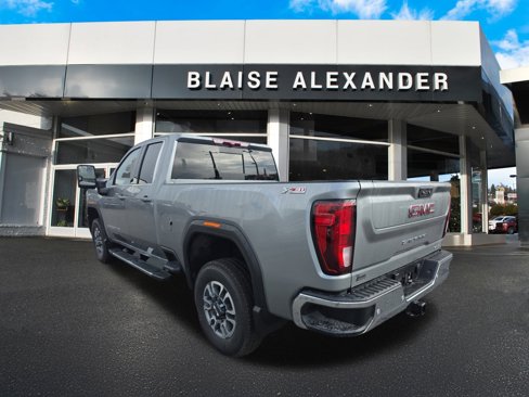 New 2026 GMC Sierra 2500 SLE w/ SLE Value Package; image 6